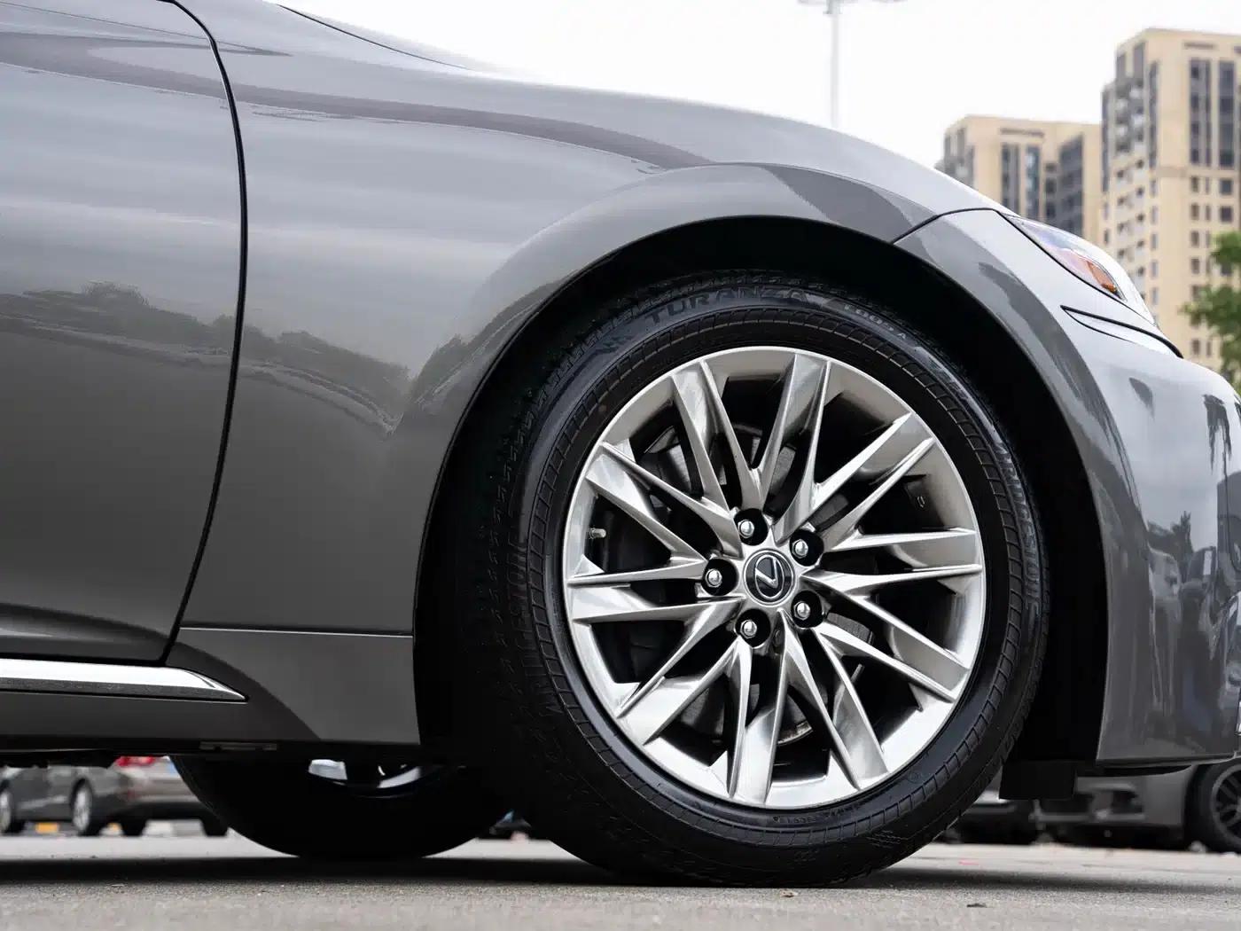 Lexus LS 2018 350 Luxury Edition (China V emission standard) — миниатюра 8