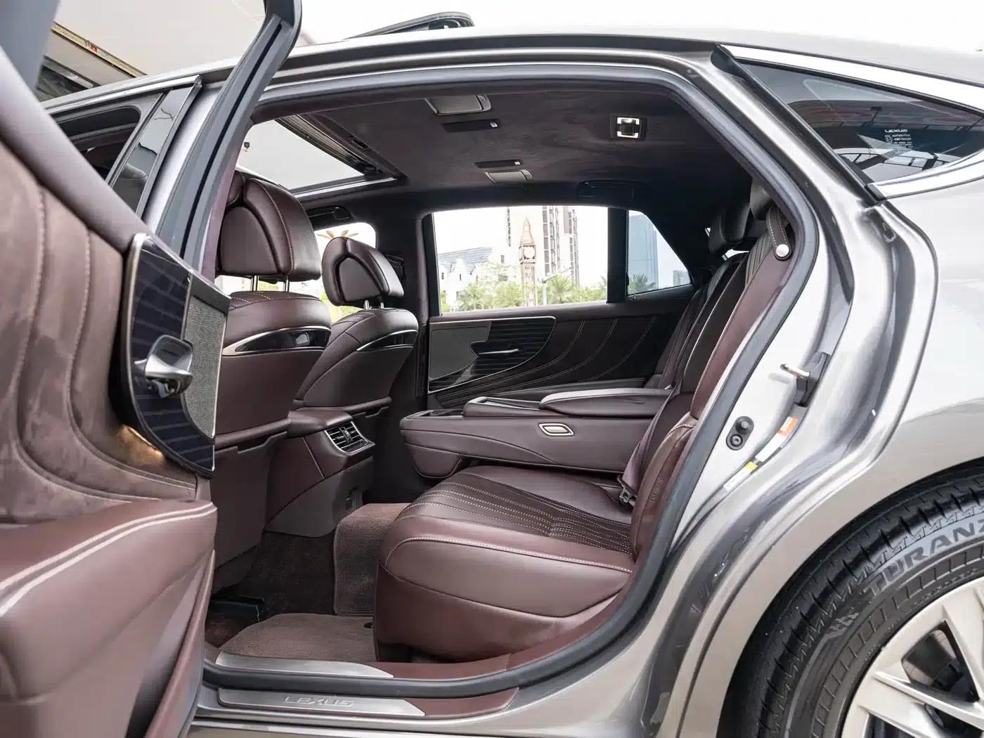 Lexus LS 2018 350 Luxury Edition (China V emission standard) — миниатюра 10