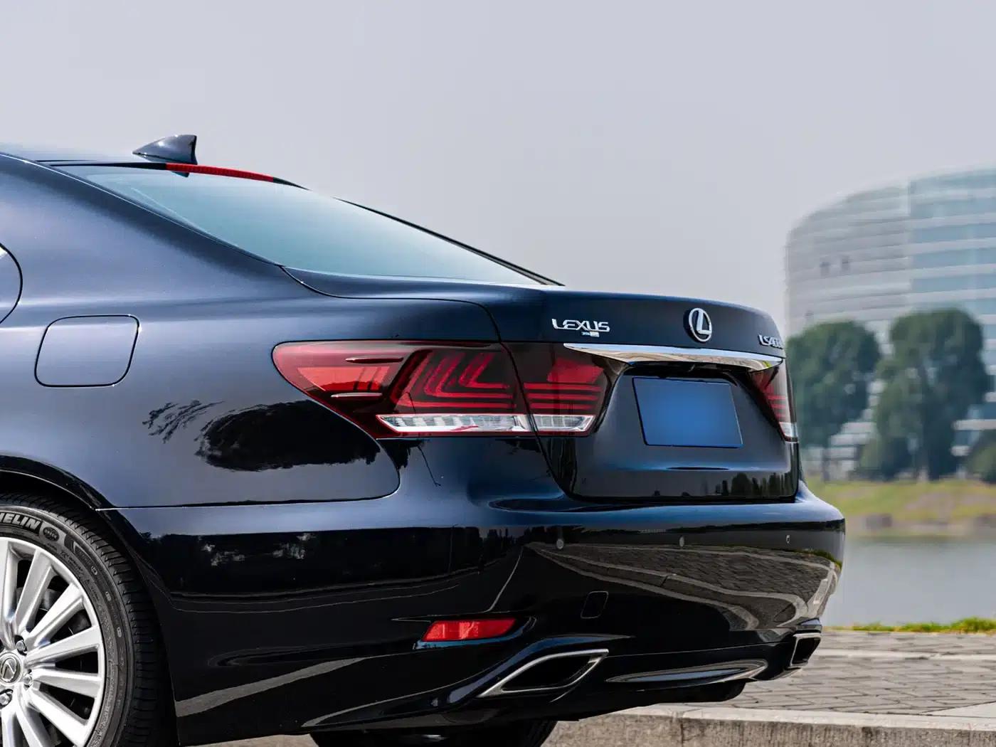 Lexus LS 2016 460L Luxury Edition — миниатюра 3