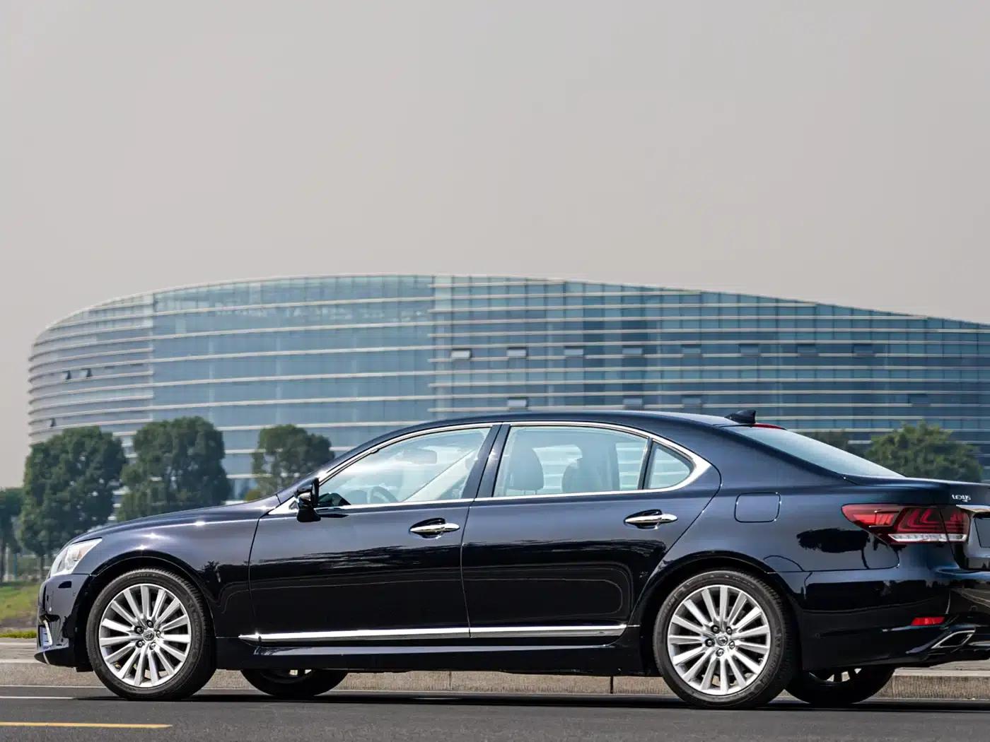 Lexus LS 2016 460L Luxury Edition — миниатюра 4