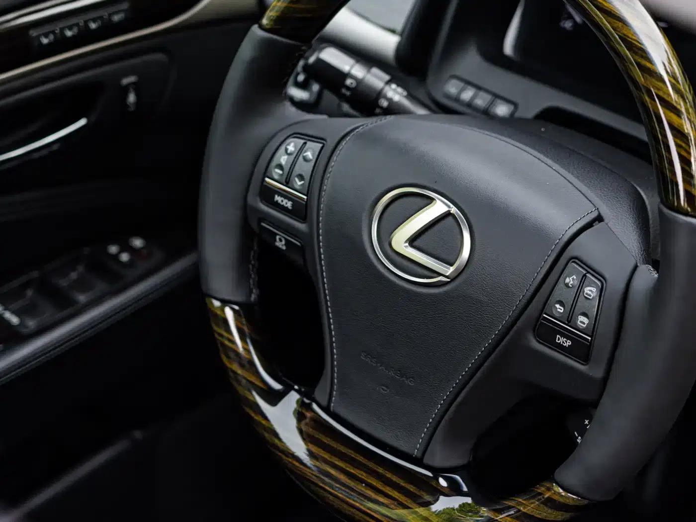 Lexus LS 2016 460L Luxury Edition — миниатюра 10