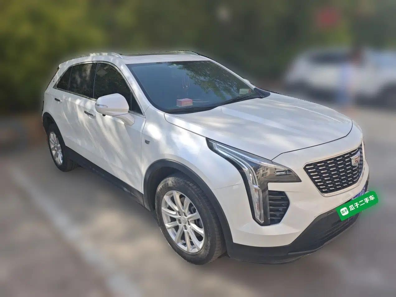 Cadillac XT4 2021 28T Two-Wheel Drive Tech Edition — миниатюра 3