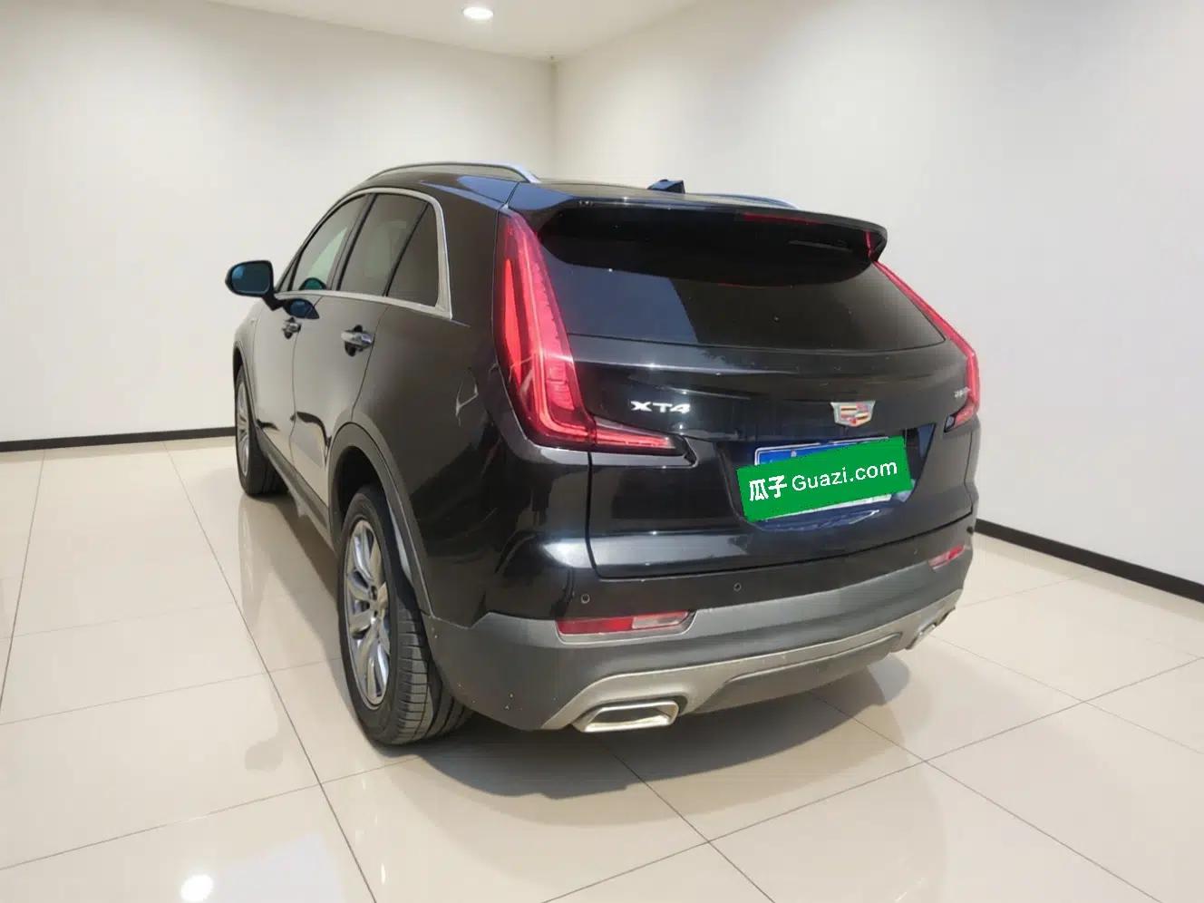 Cadillac XT4 2022 28T Two-Wheel Drive Prestige Version — миниатюра 4