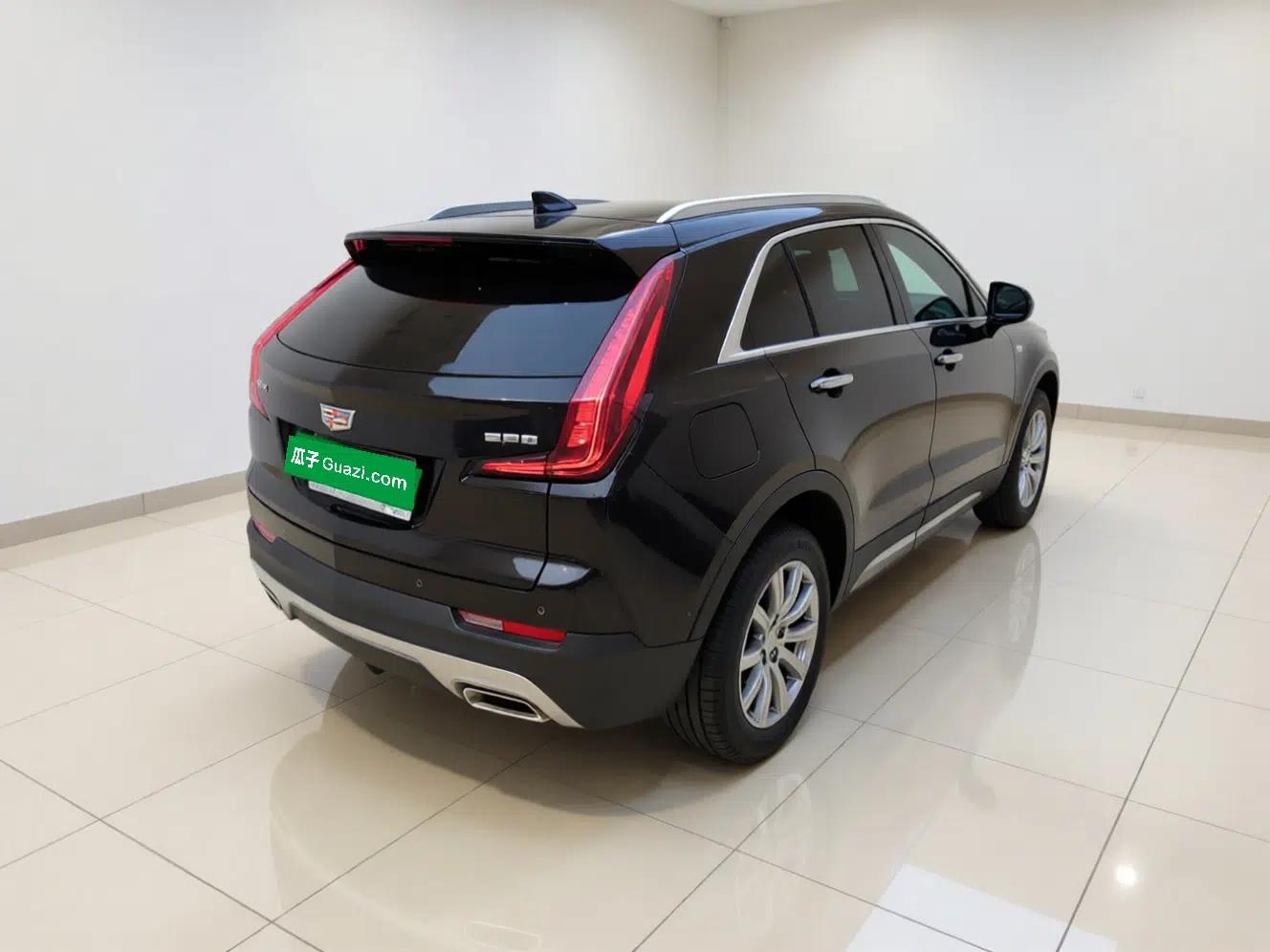 Cadillac XT4 2022 28T Two-Wheel Drive Prestige Version — миниатюра 6