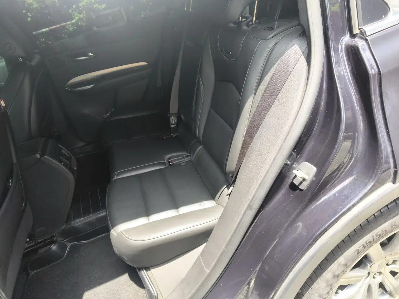 Cadillac XT4 2020 Revised Version 28T Two-Wheel Drive Leading Edition — миниатюра 17