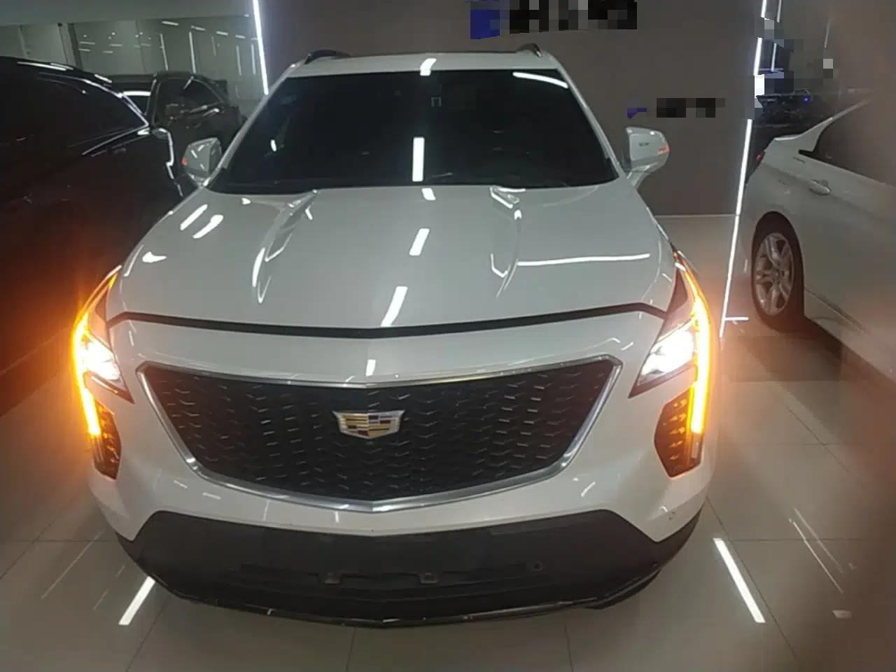 Cadillac XT4 2020 28T 4x4 Platinum Sport Edition — миниатюра 2