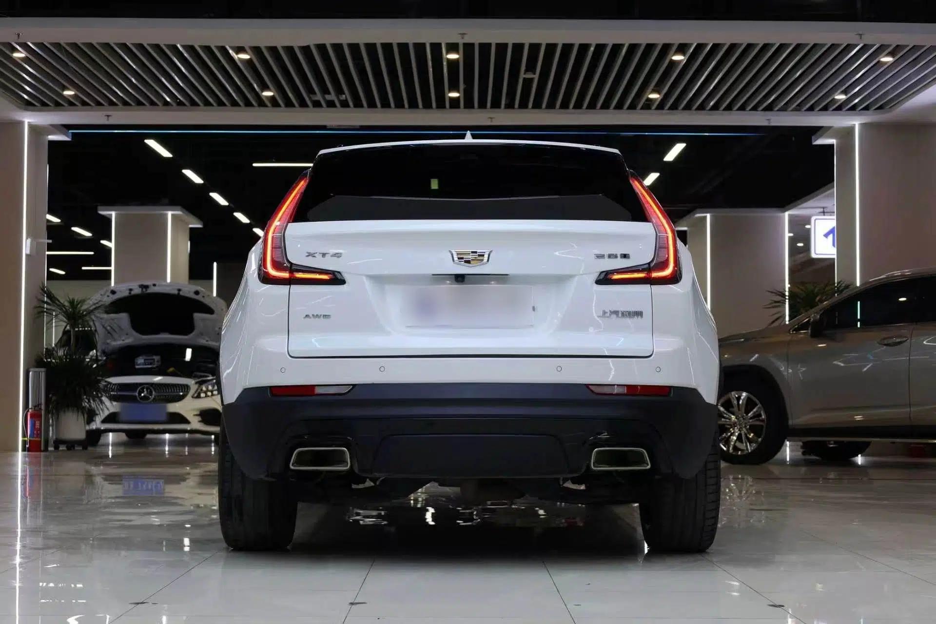 Cadillac XT4 2020 28T 4x4 Platinum Sport Edition — миниатюра 16