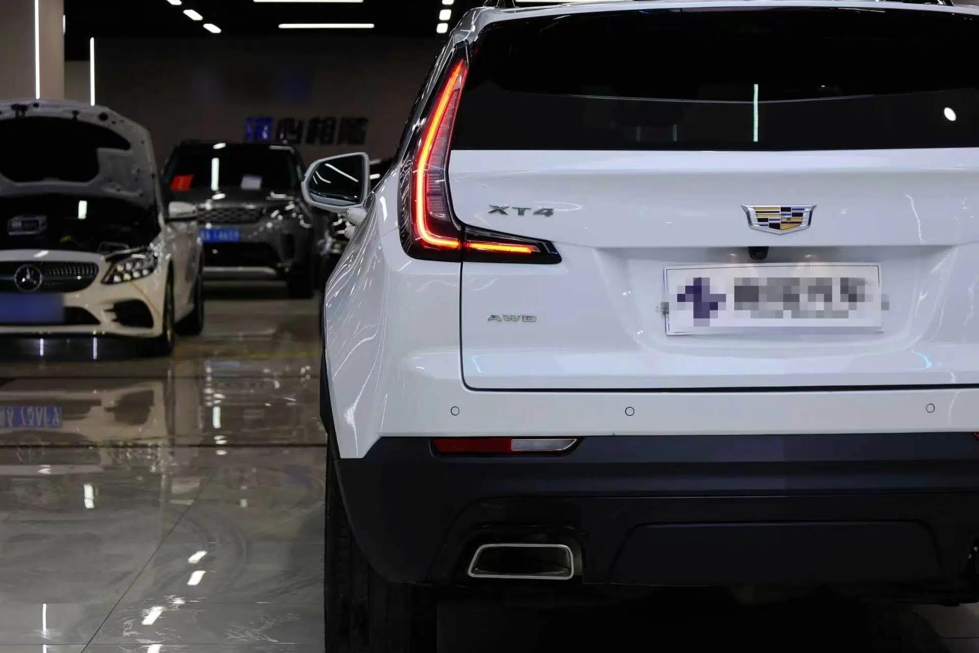 Cadillac XT4 2020 28T 4x4 Platinum Sport Edition — миниатюра 17