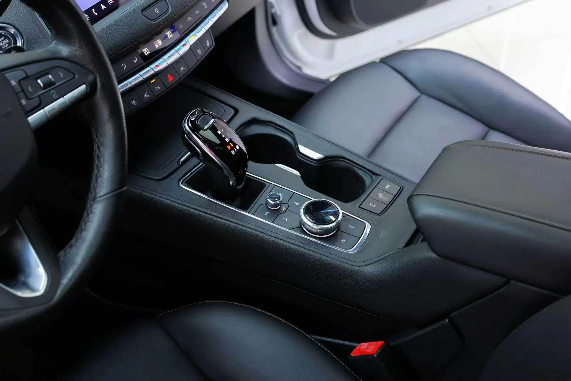 Cadillac XT4 2020 28T 4x4 Platinum Sport Edition — миниатюра 40