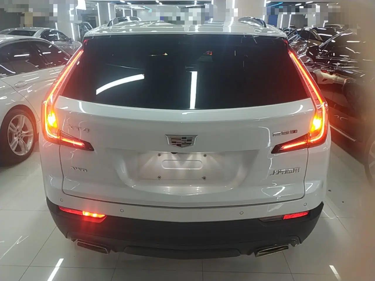 Cadillac XT4 2020 28T 4x4 Platinum Sport Edition — миниатюра 5