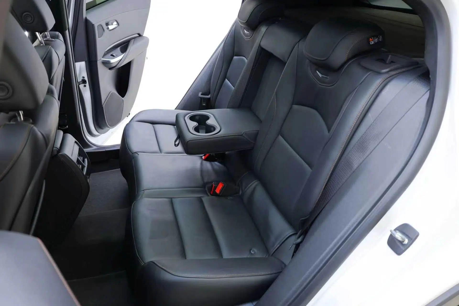 Cadillac XT4 2020 28T 4x4 Platinum Sport Edition — миниатюра 44