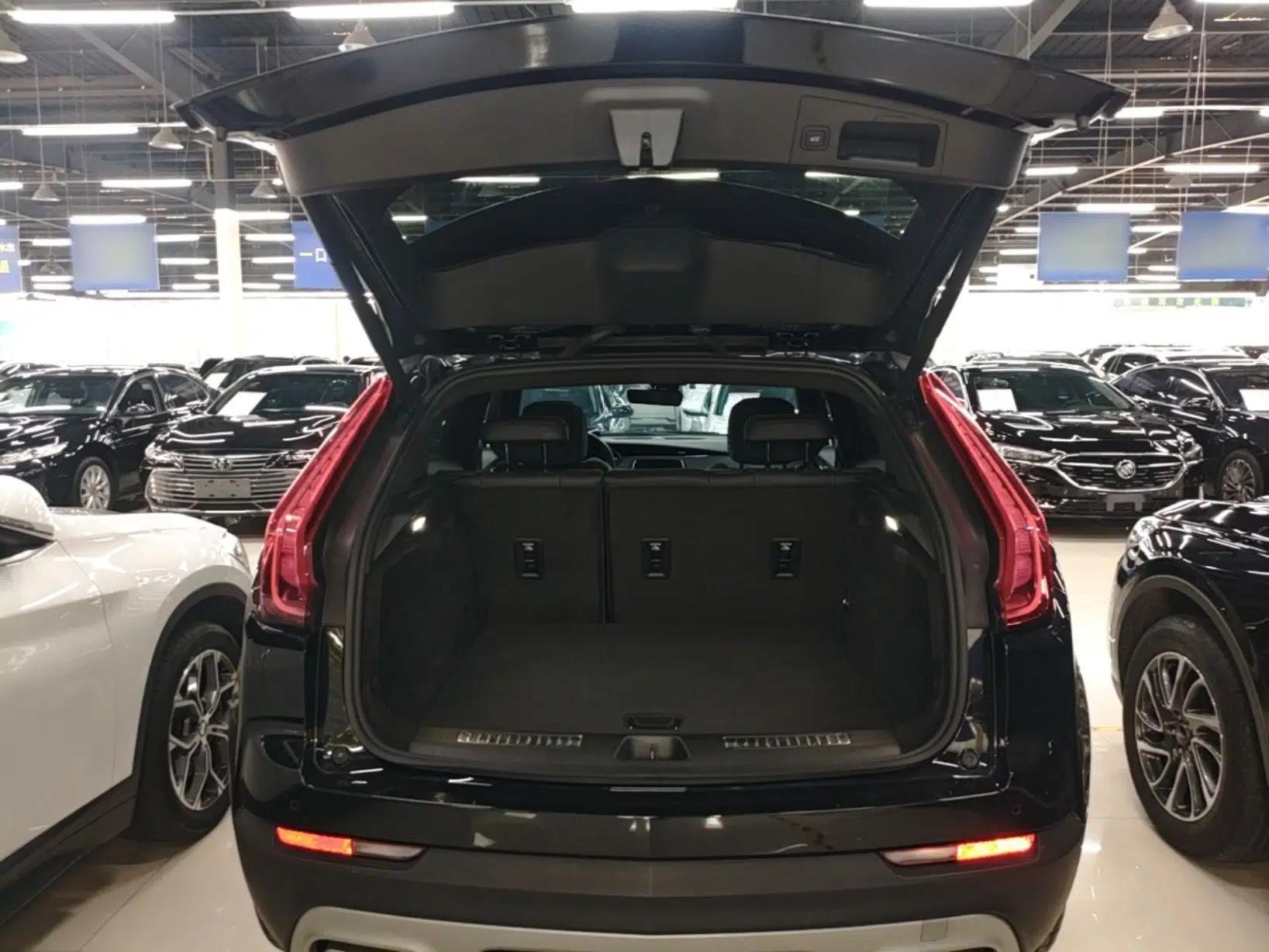 Cadillac XT4 2022 28T Two-Wheel Drive Prestige Version — миниатюра 22