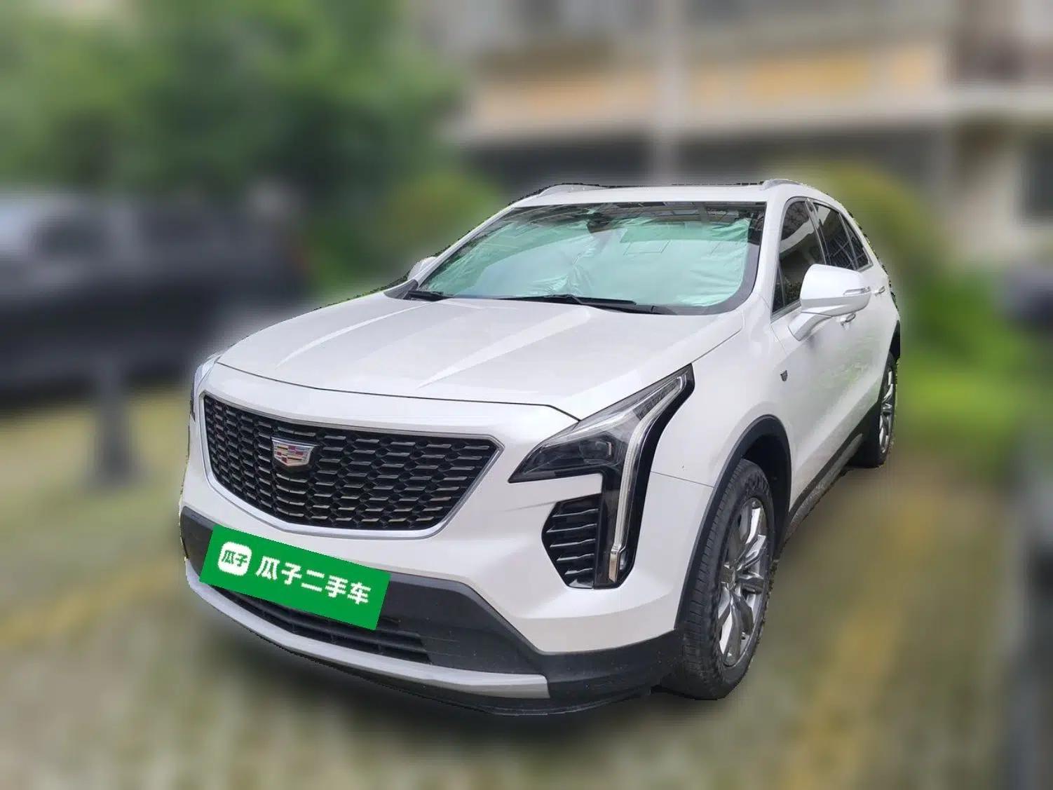 Cadillac XT4 2018 28T Two-Wheel Drive Leading Version — миниатюра 1