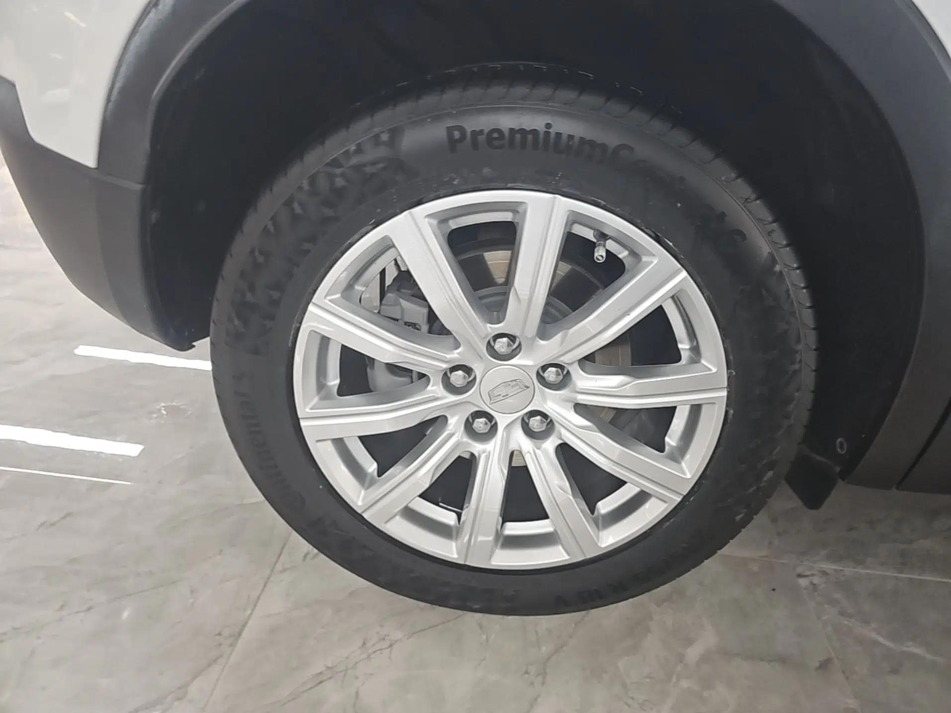 Cadillac XT4 2020 Revised Version 28T Two-Wheel Drive Leading Edition — миниатюра 11