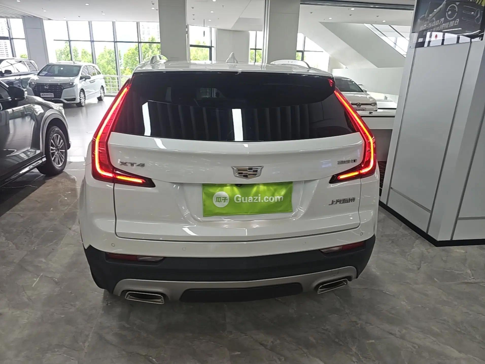 Cadillac XT4 2020 Revised Version 28T Two-Wheel Drive Leading Edition — миниатюра 5