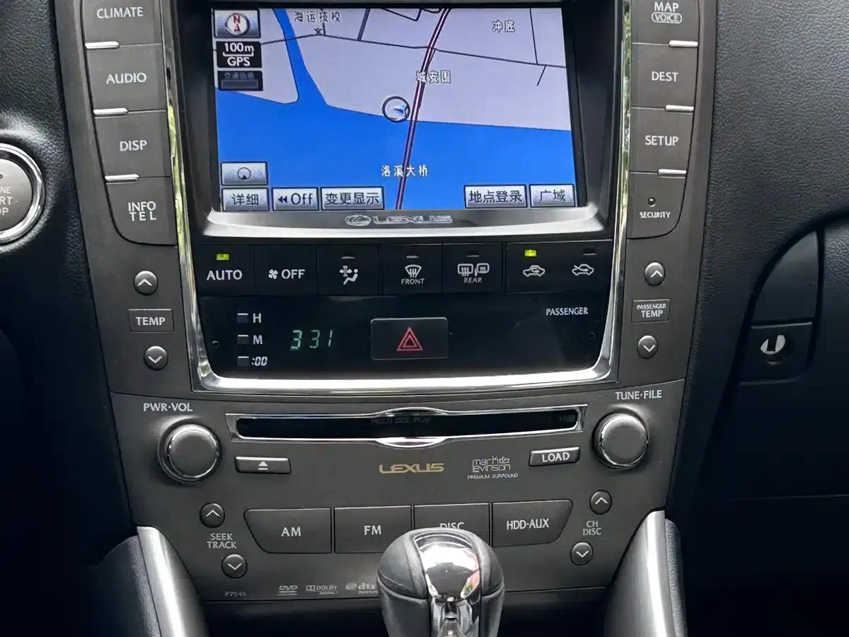Lexus IS 2009 300C — миниатюра 12