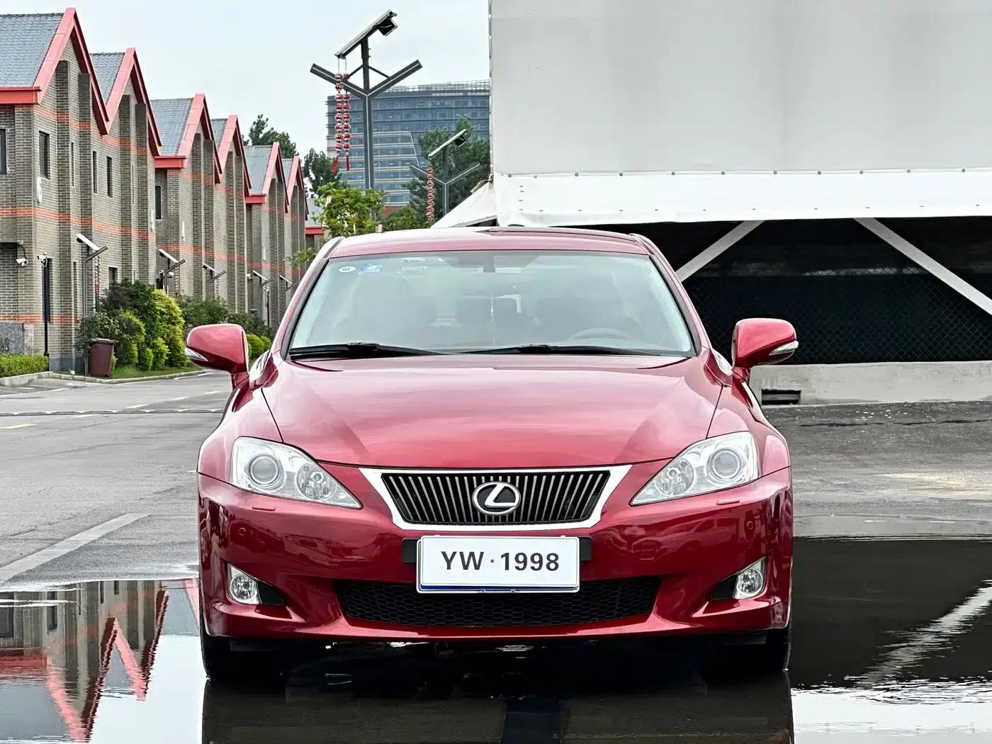 Lexus IS 2009 300 Luxury Edition — миниатюра 4