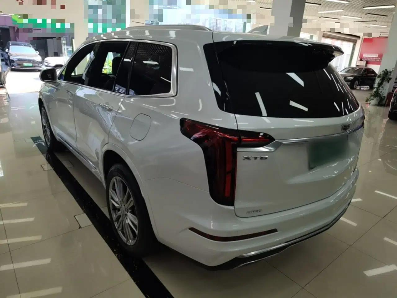 Cadillac XT6 2022 2.0T Six-Seater Four-Wheel Drive Luxury Version — миниатюра 4