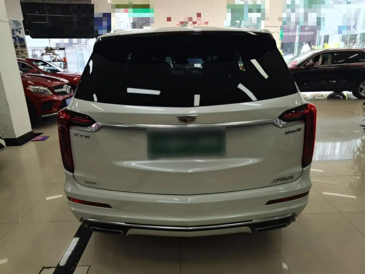 Cadillac XT6 2022 2.0T Six-Seater Four-Wheel Drive Luxury Version — миниатюра 5