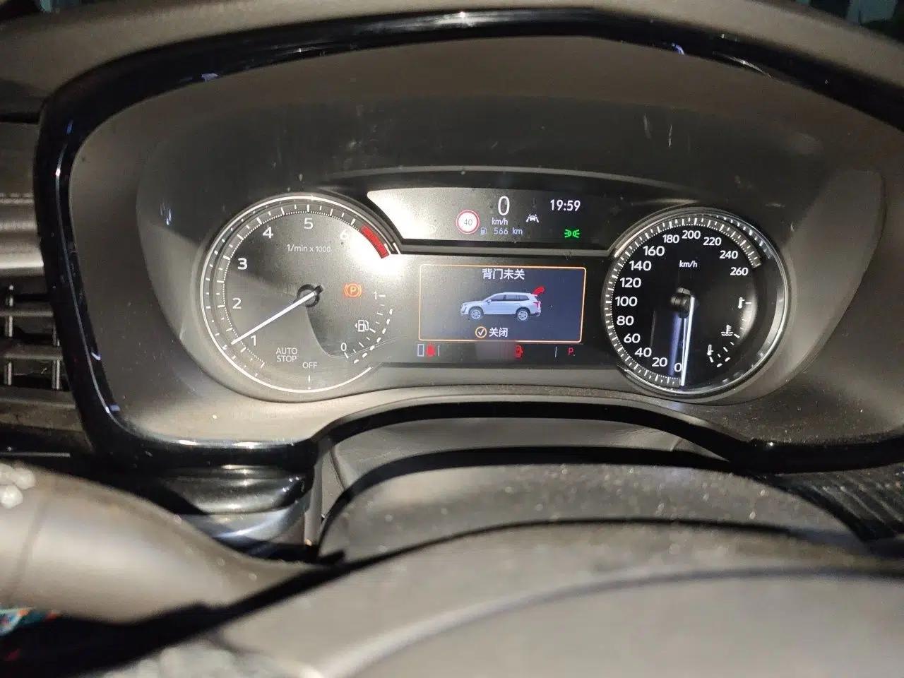 Cadillac XT6 2020 28T Six-Seater Luxury Version — миниатюра 10