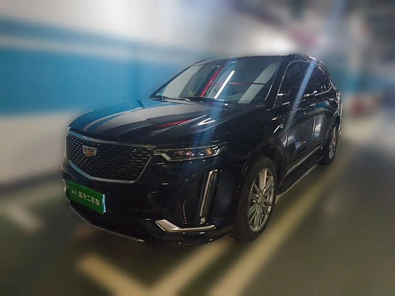 Cadillac XT6 2022 2.0T Six-Seater Two-Wheel-Drive Luxury Version — миниатюра 1