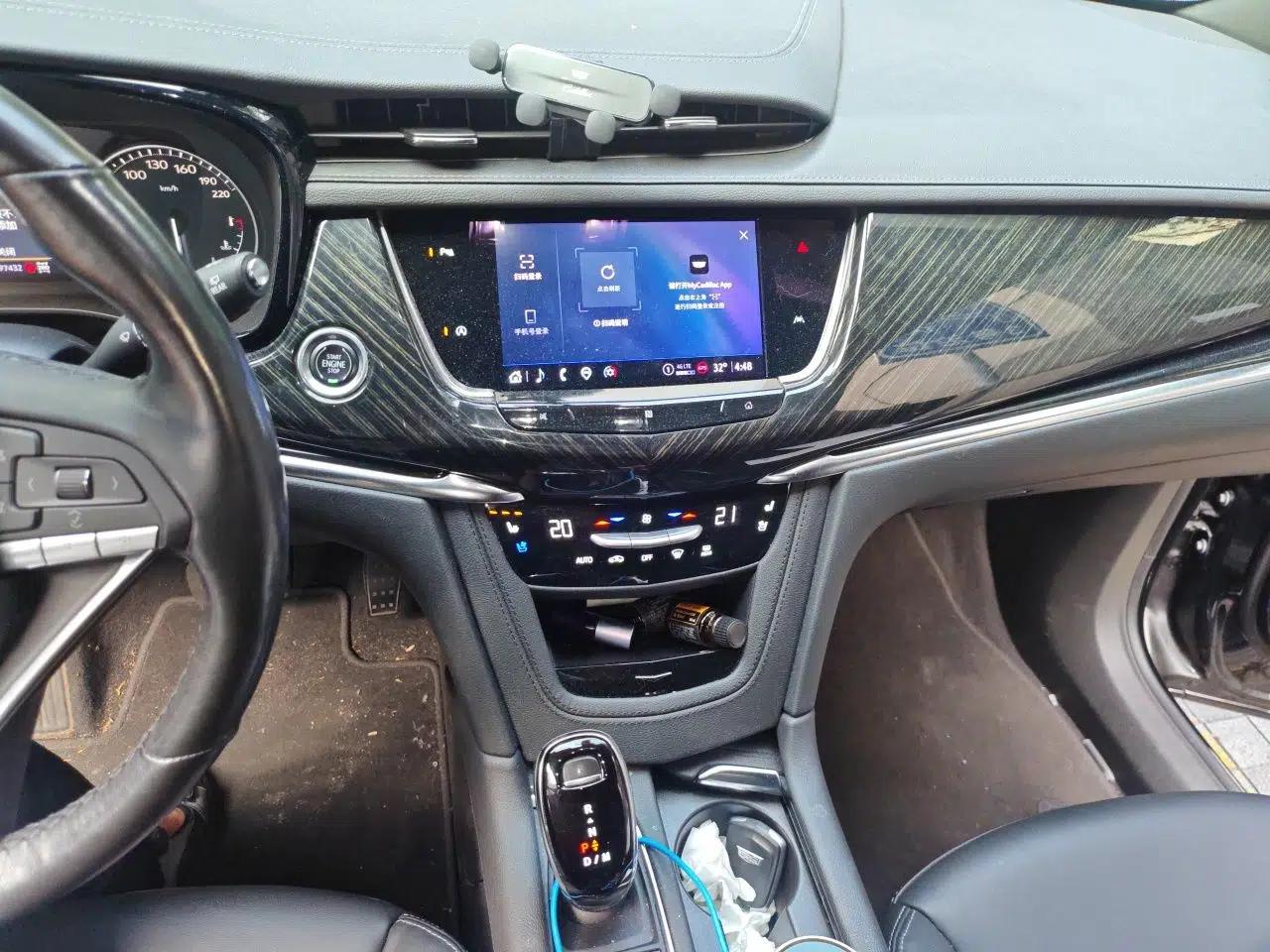 Cadillac XT6 2021 2.0T Six-Seater Four-Wheel-Drive Luxury Version — миниатюра 13