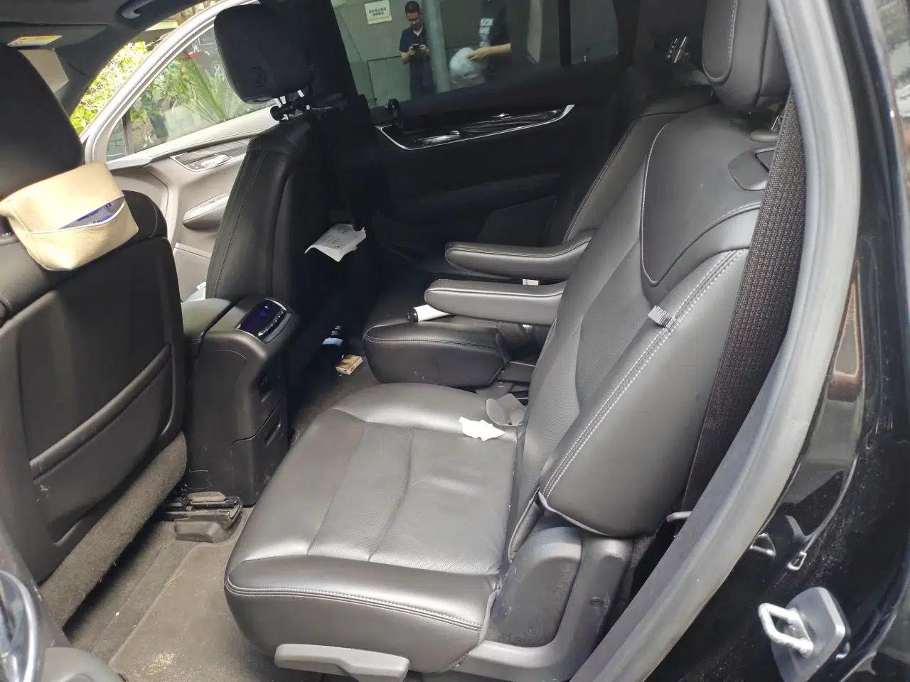 Cadillac XT6 2021 2.0T Six-Seater Four-Wheel-Drive Luxury Version — миниатюра 17