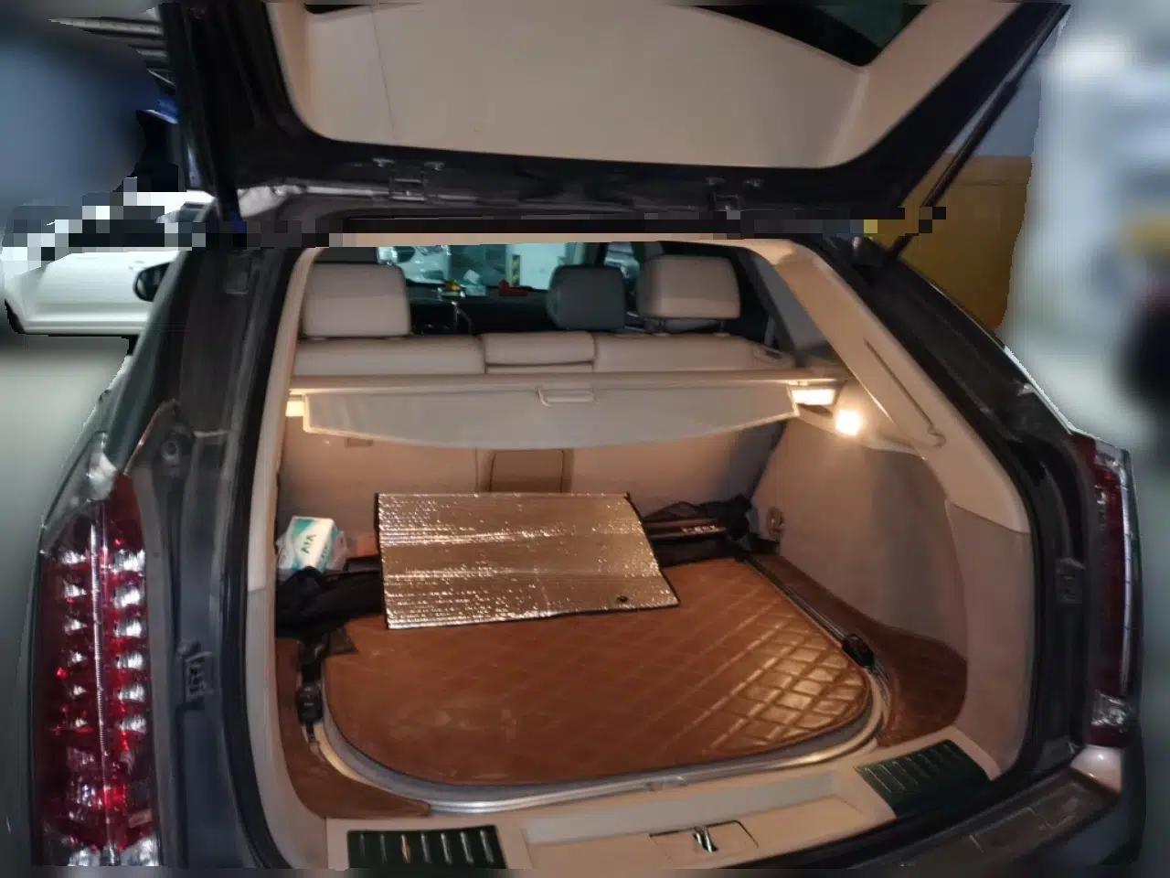 Cadillac SRX 2012 3.0L Elite Edition — миниатюра 19