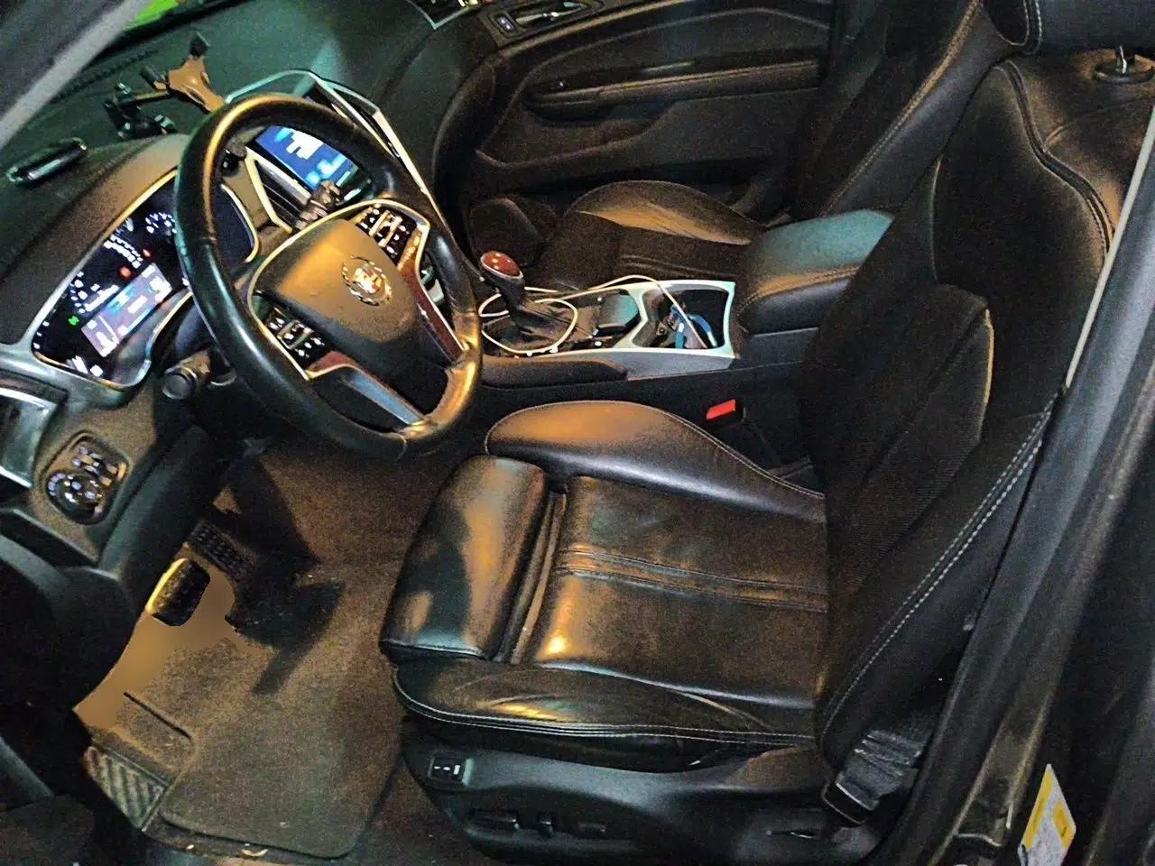 Cadillac SRX 2015 3.0L Elite Model — миниатюра 15