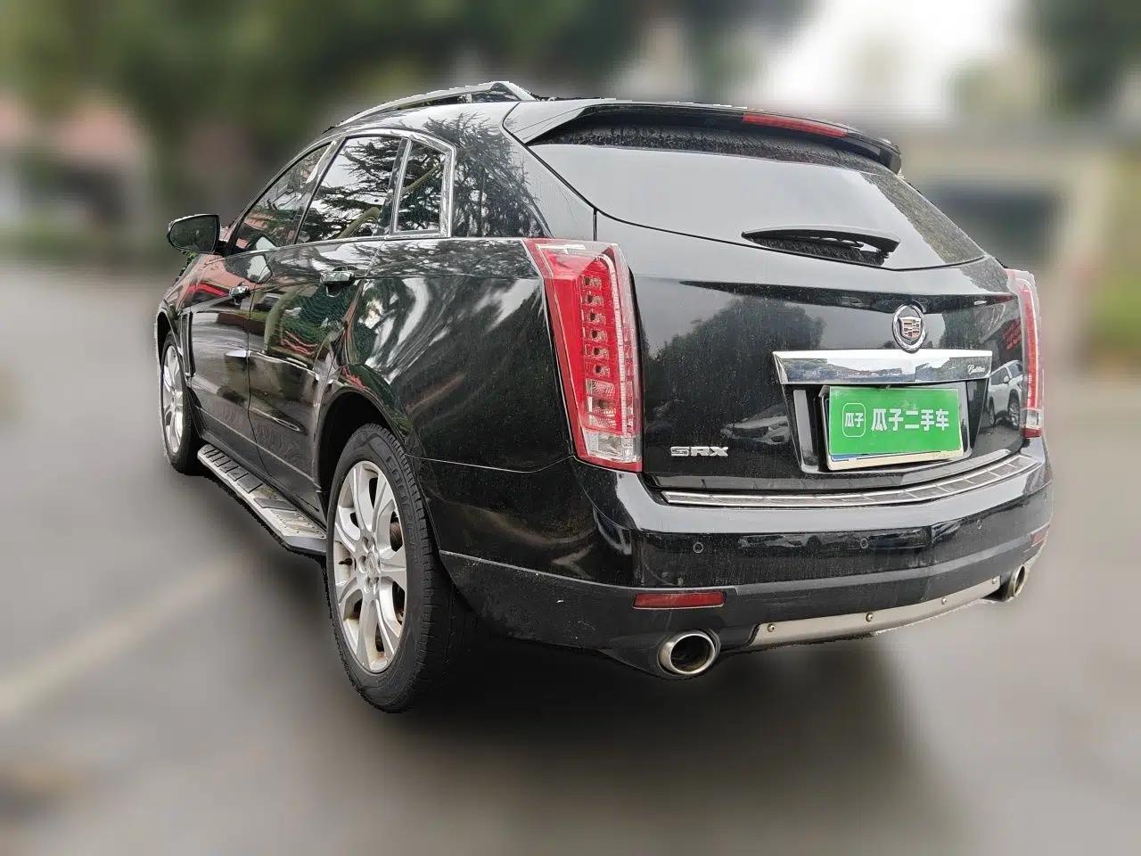 Cadillac SRX 2014 3.0L Luxury Model — миниатюра 4