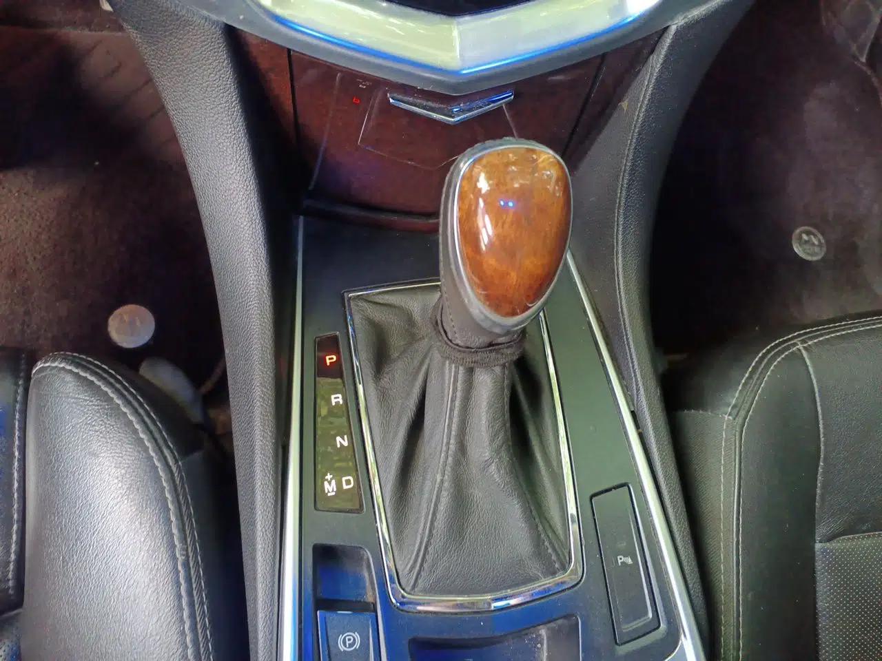 Cadillac SRX 2014 3.0L Luxury Model — миниатюра 14