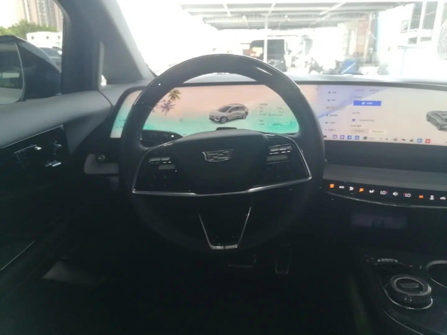 Cadillac OPTIQ 2024 Four-Wheel Drive Long-Range Version — миниатюра 13