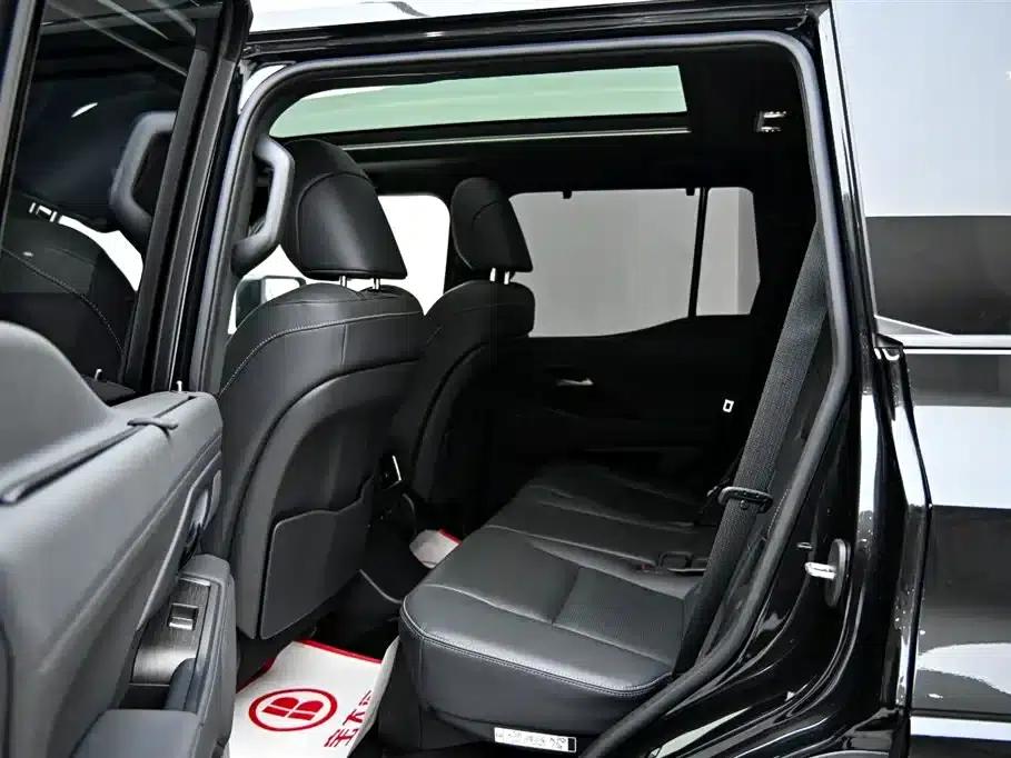 Lexus GX 2024 Lingfeng Edition — миниатюра 12