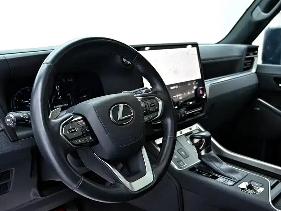 Lexus GX 2024 Lingfeng Edition — миниатюра 13