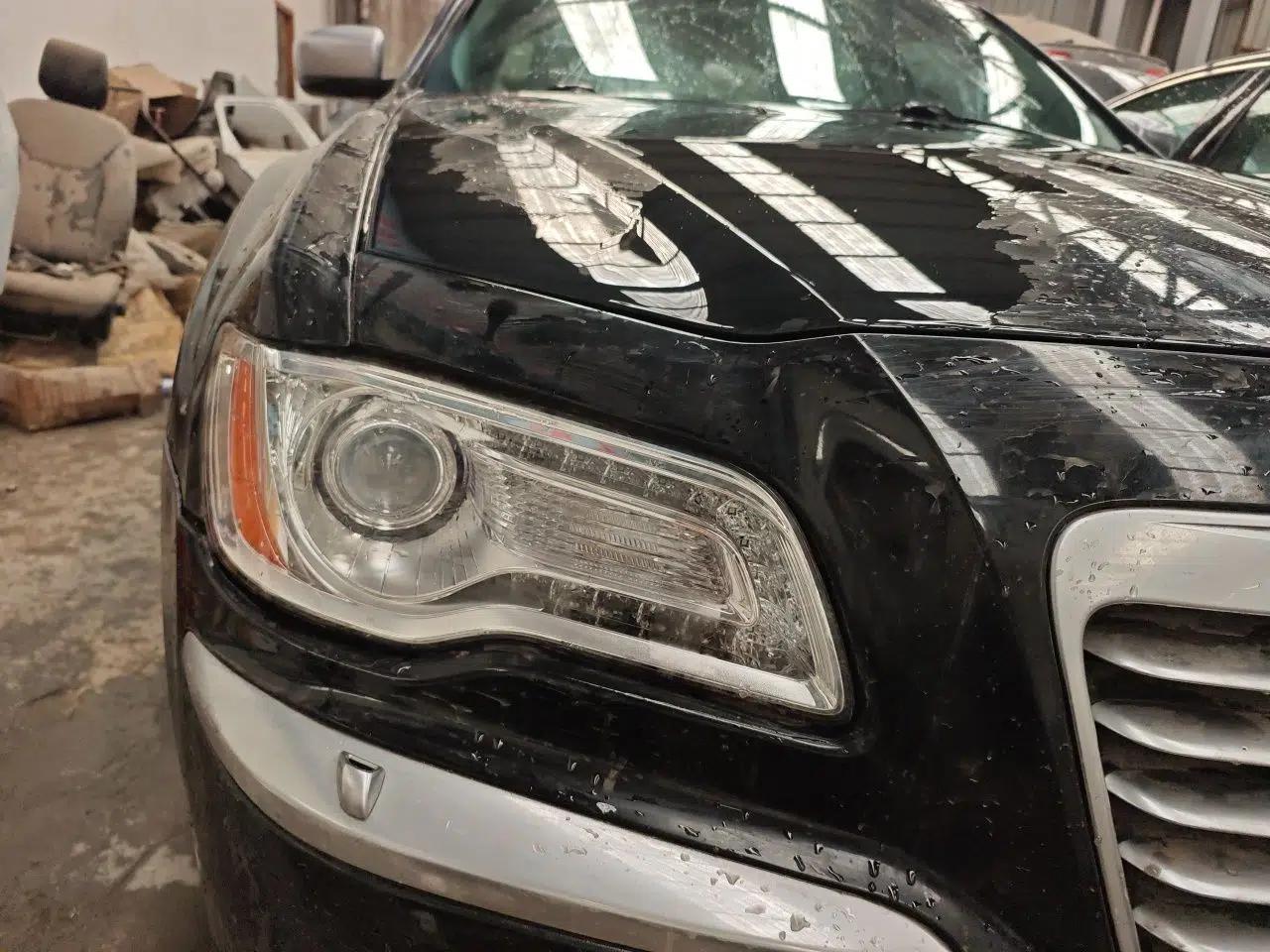 Chrysler 300C 2014 3.0L Excellence Edition — миниатюра 7