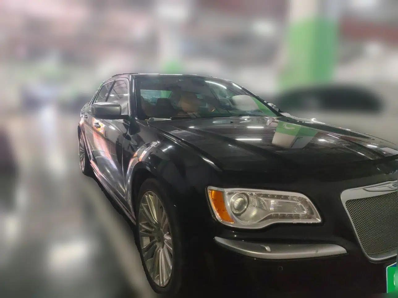 Chrysler 300C 2014 3.0L Excellence Edition — миниатюра 3