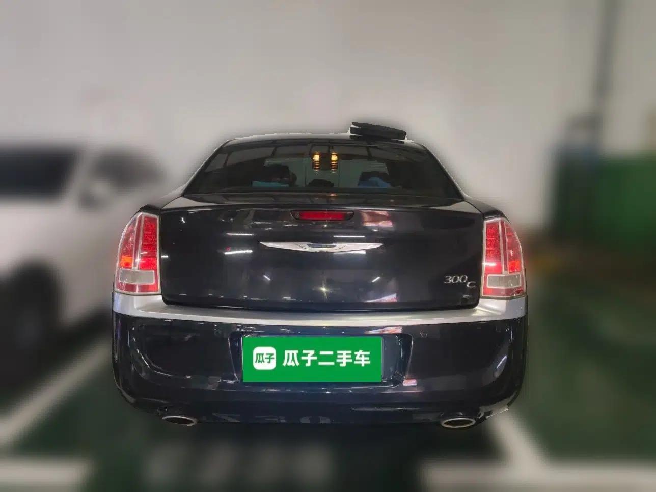 Chrysler 300C 2014 3.0L Excellence Edition — миниатюра 5