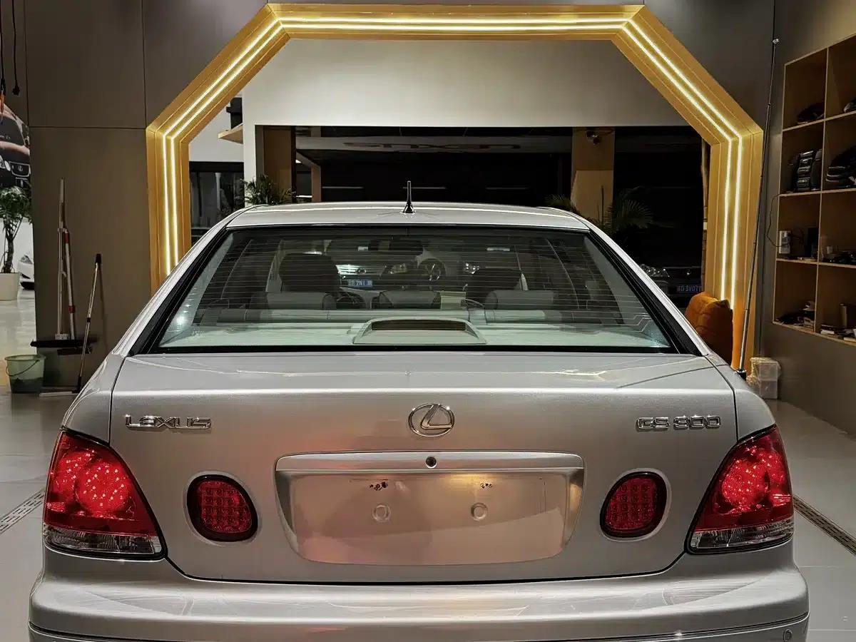 Lexus GS 2004 300 — миниатюра 2