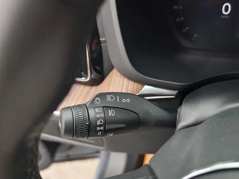 2023 Volvo XC60 PHEV T8 AWD Long Range Smart Luxury Edition — миниатюра 29