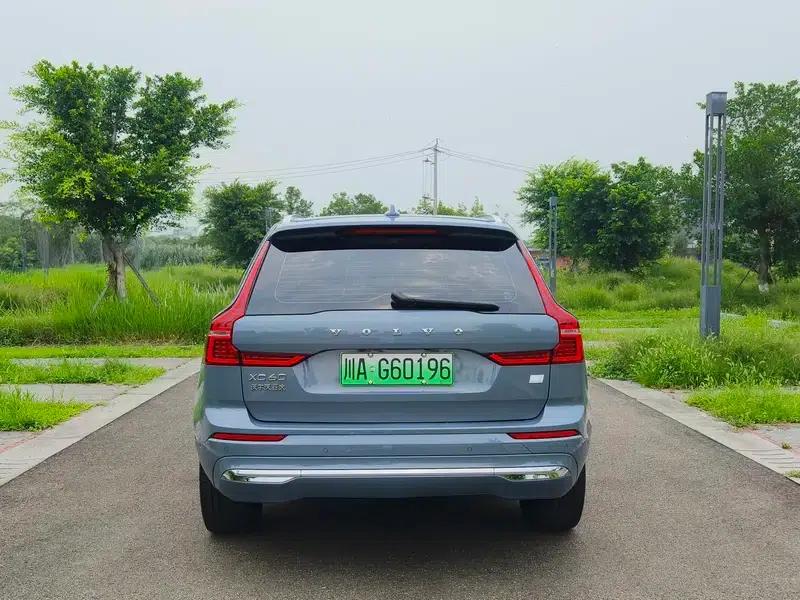 2023 Volvo XC60 PHEV T8 AWD Long Range Smart Luxury Edition — миниатюра 6
