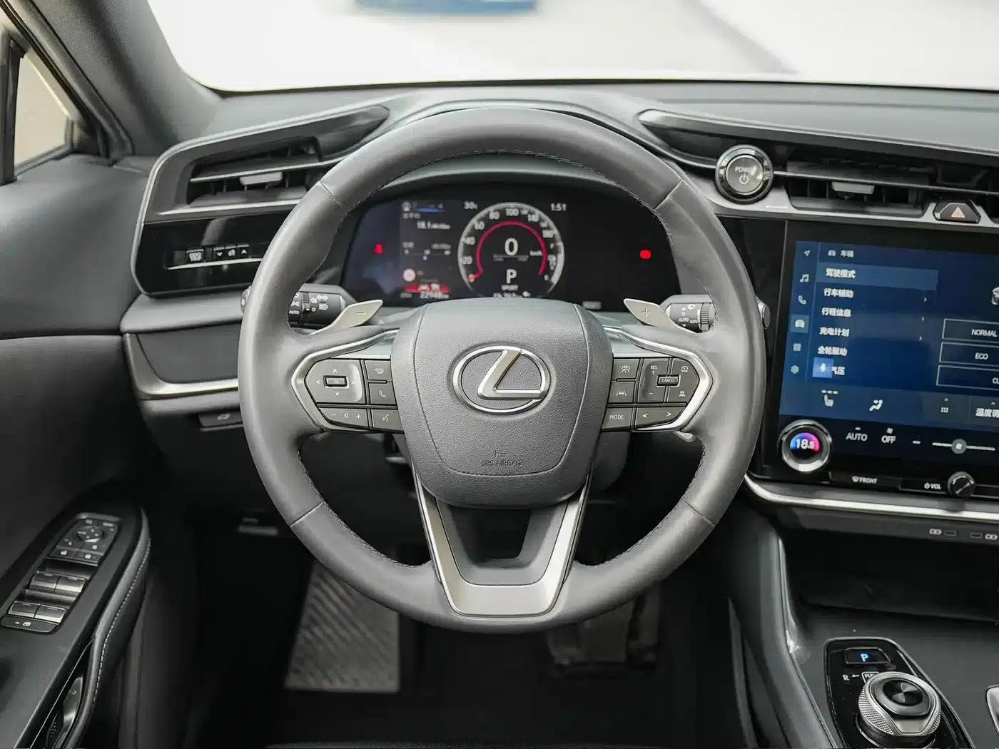 Lexus RZ 2023 450e AWD Long Range Edition — миниатюра 19