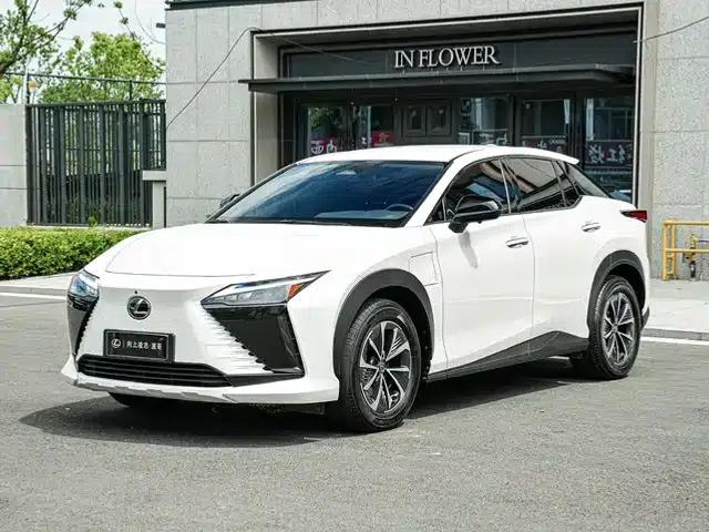 Lexus RZ 2023 450e AWD Long Range Edition