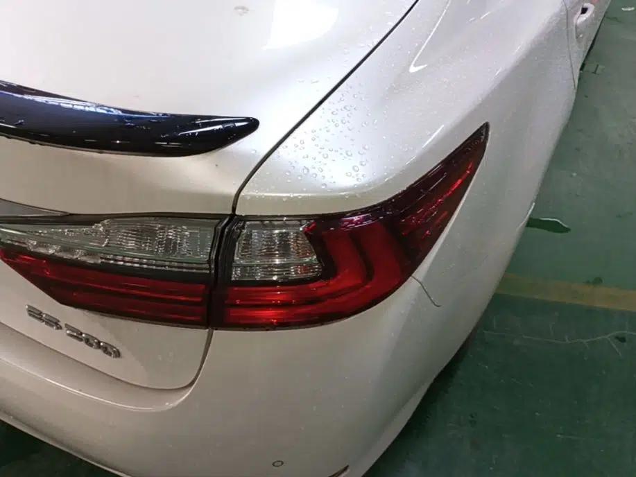 Lexus ES 2017 200 30th Anniversary Edition — миниатюра 9
