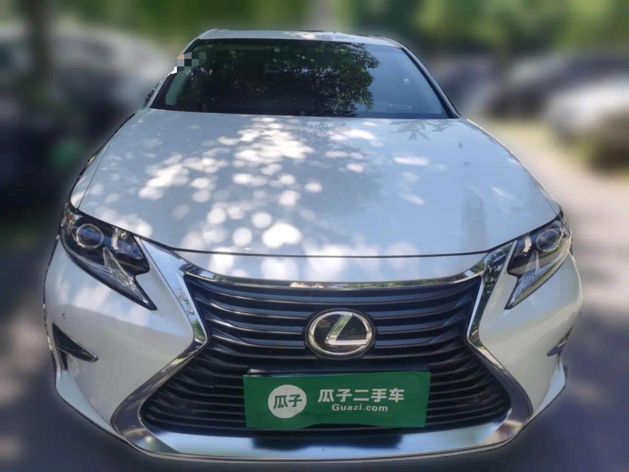 Lexus ES 2015 200 Elite Edition — миниатюра 2