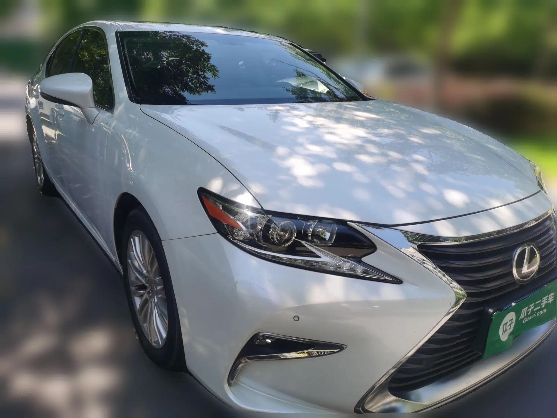 Lexus ES 2015 200 Elite Edition — миниатюра 3