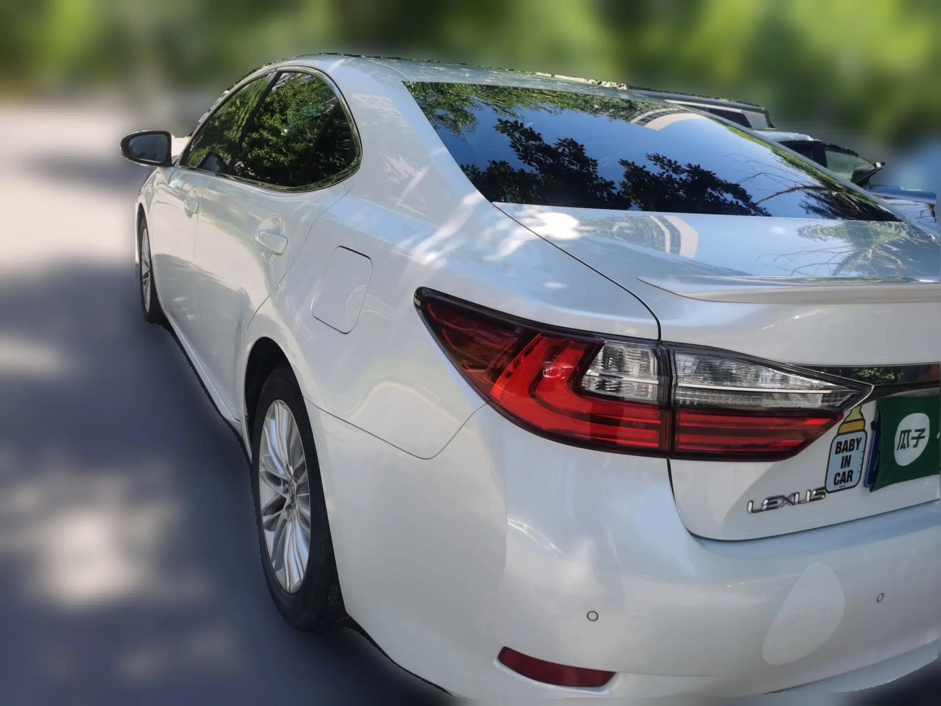 Lexus ES 2015 200 Elite Edition — миниатюра 4
