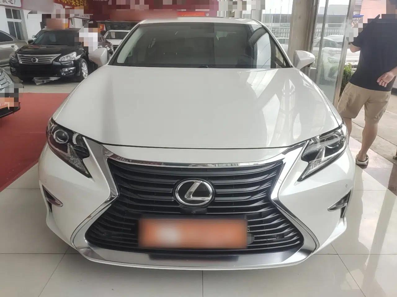 Lexus ES 2015 200 Elite Edition — миниатюра 2