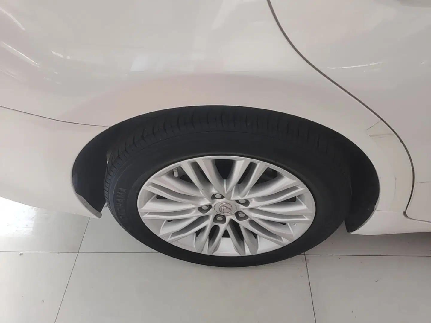 Lexus ES 2015 200 Elite Edition — миниатюра 11