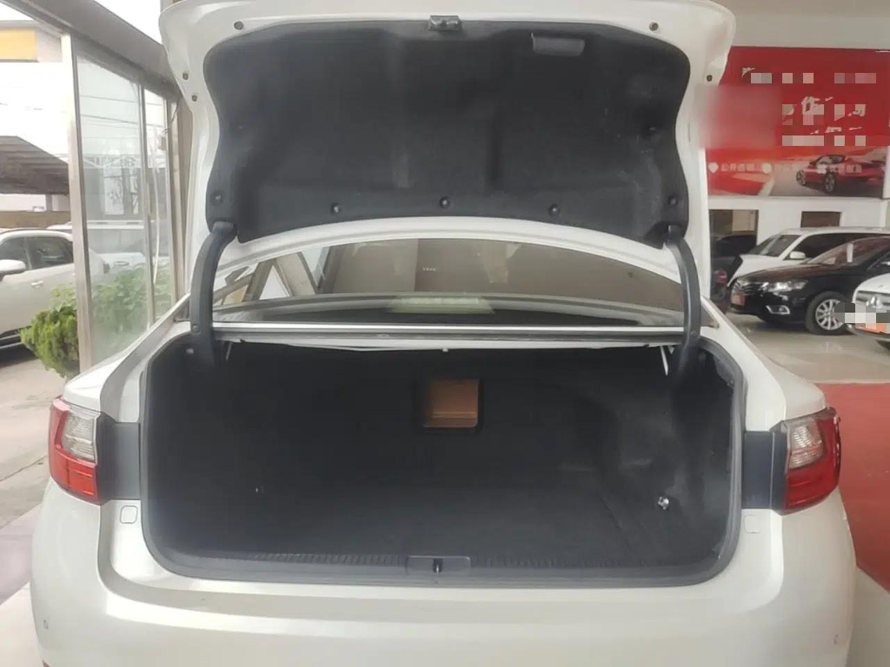 Lexus ES 2015 200 Elite Edition — миниатюра 22
