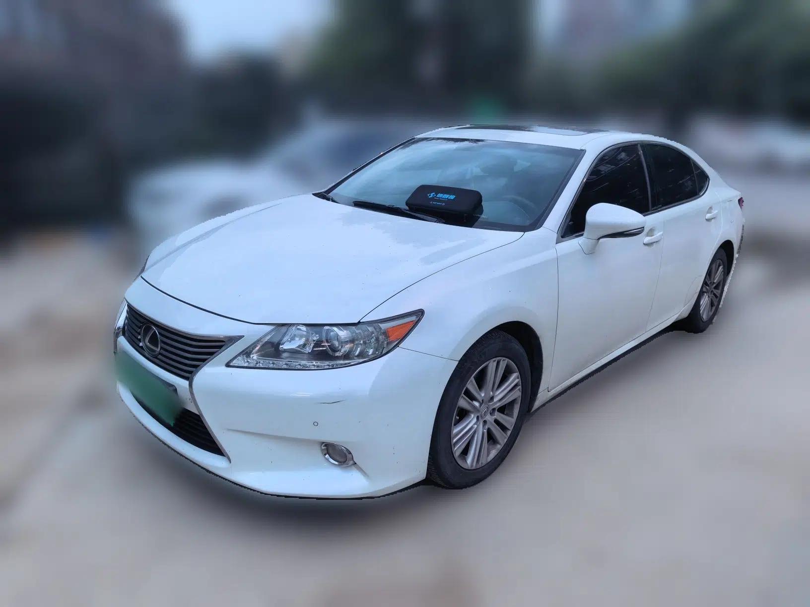 Lexus ES 2013 250 Elite Edition — миниатюра 1